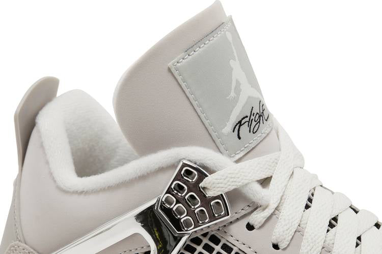 Air Jordan 4 Retro Frozen Moments - AQ9129-001