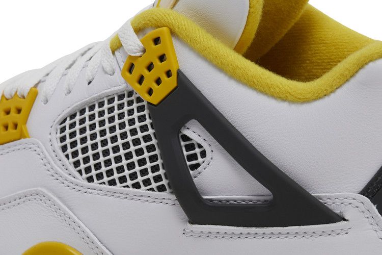 Air Jordan 4 Vivid Sulfur - AQ9129-101