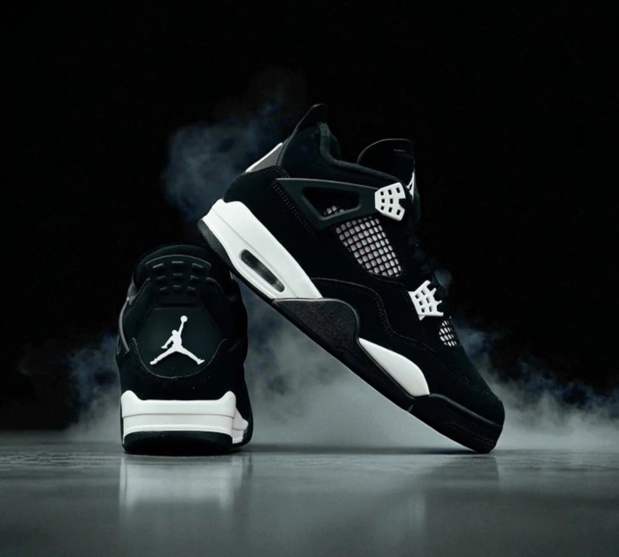 Air Jordan 4 White Thunder | Sneakers per Uomo e Donna in Edizione Limitata | Mush Kicks