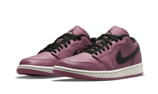 air-jordan-1-low-mulberry-45a6e4