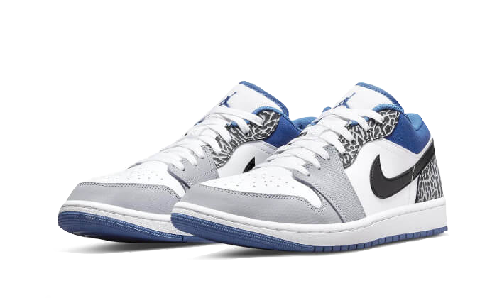 air-jordan-1-low-se-true-blue-45a6e4