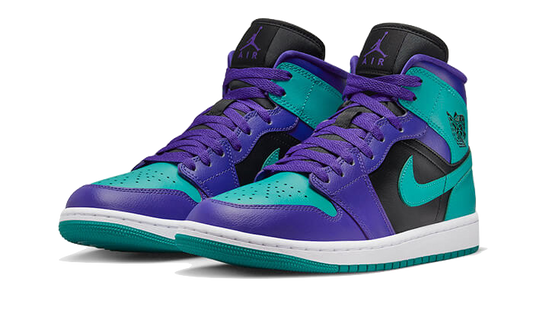 air-jordan-1-mid-black-grape-45a6e4