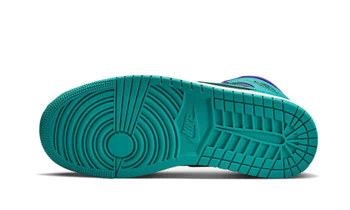 air-jordan-1-mid-black-grape-45a6e4