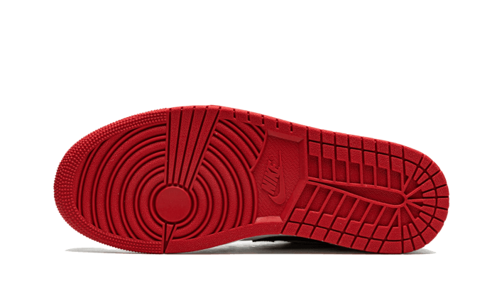 air-jordan-1-low-bred-toe-2021-45a6e4