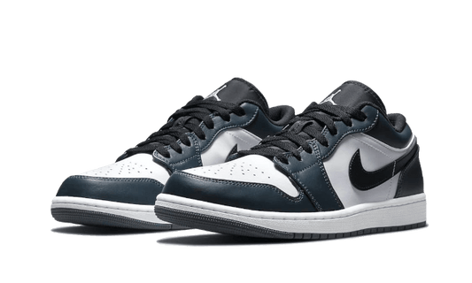 air-jordan-1-low-dark-teal-45a6e4
