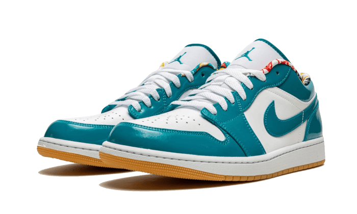 air-jordan-1-low-se-barcelona-print-45a6e4