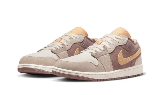 air-jordan-1-low-se-craft-sail-taupe-haze-45a6e4