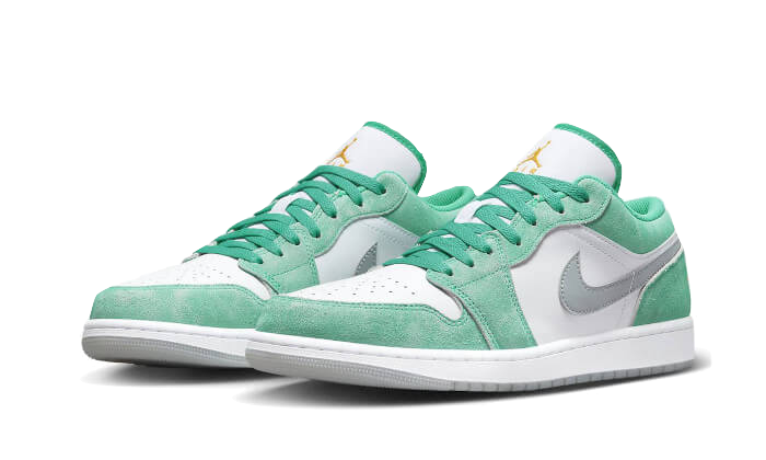 air-jordan-1-low-se-new-emerald-grey-45a6e4