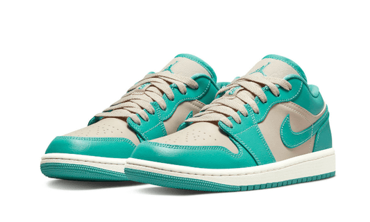 air-jordan-1-low-tropical-teal-45a6e4