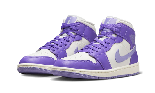 air-jordan-1-mid-action-grape-45a6e4