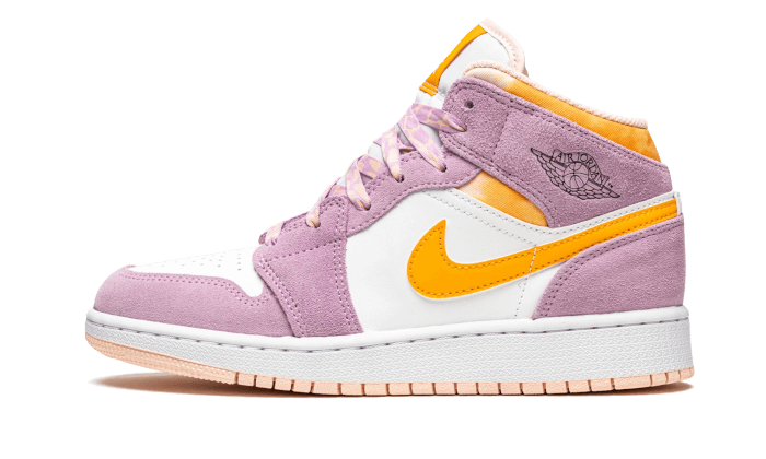 air-jordan-1-mid-arctic-pink-45a6e4