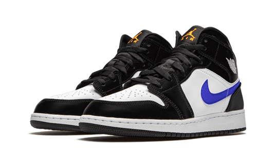 air-jordan-1-mid-black-racer-blue-white-45a6e4