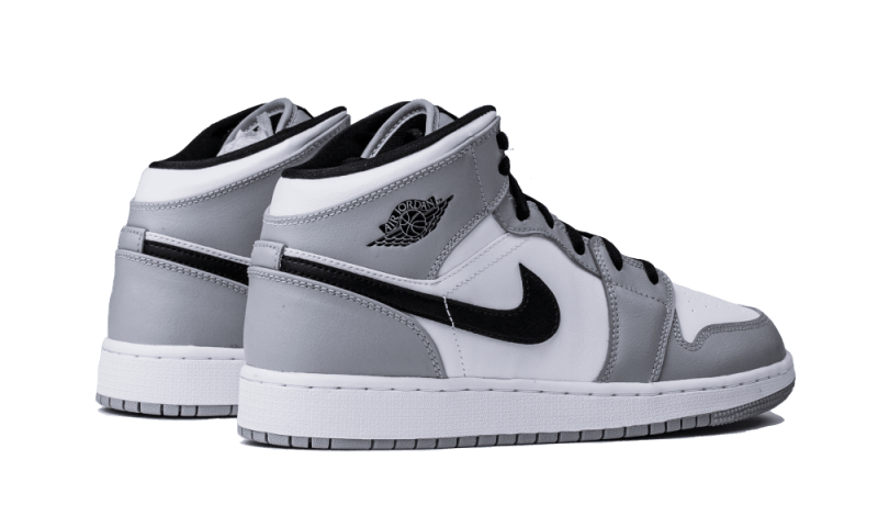 air-jordan-1-mid-light-smoke-grey-45a6e4