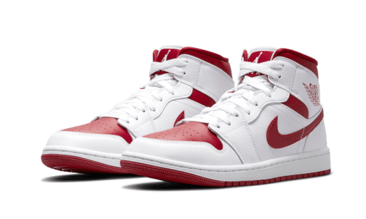 air-jordan-1-mid-reverse-chicago-45a6e4
