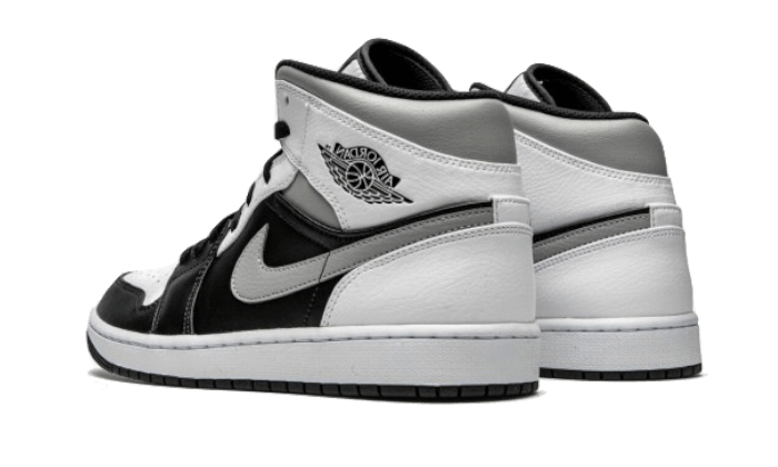 air-jordan-1-mid-white-shadow-45a6e4