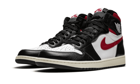 air-jordan-1-retro-high-black-gym-red-45a6e4