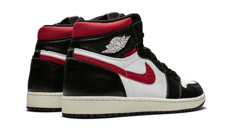 air-jordan-1-retro-high-black-gym-red-45a6e4