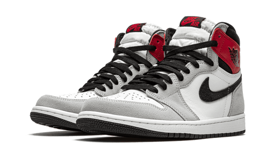 air-jordan-1-retro-high-light-smoke-grey-45a6e4