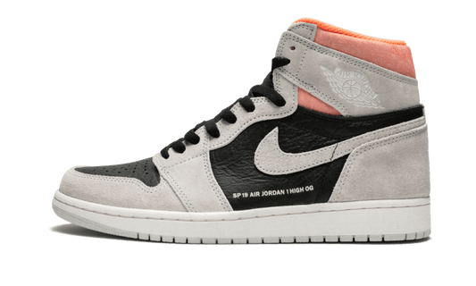 air-jordan-1-retro-high-neutral-grey-hyper-crimson-45a6e4