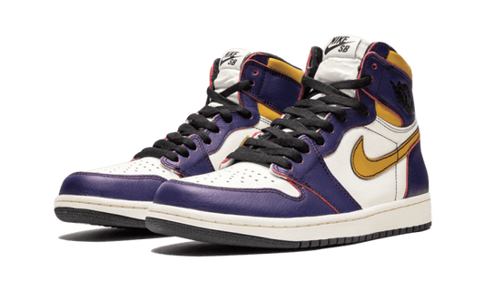 air-jordan-1-retro-high-og-defiant-nike-sb-lakers-45a6e4
