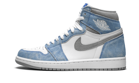 air-jordan-1-retro-high-og-hyper-royal-45a6e4