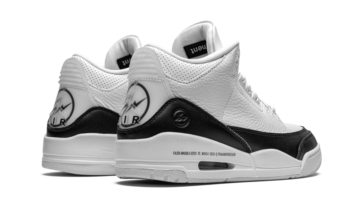 air-jordan-3-retro-fragment-white-black-45a6e4