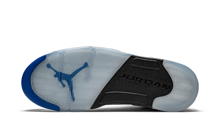 air-jordan-5-retro-white-stealth-45a6e4