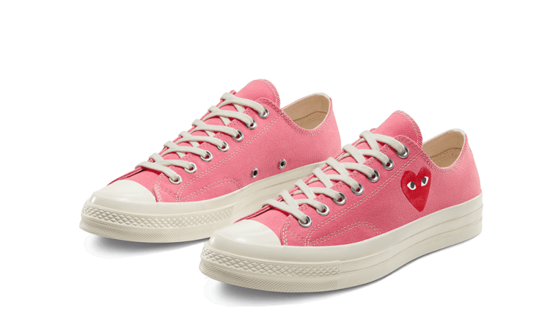 chuck-taylor-all-star-70s-ox-comme-des-garons-play-bright-pink-45a6e4