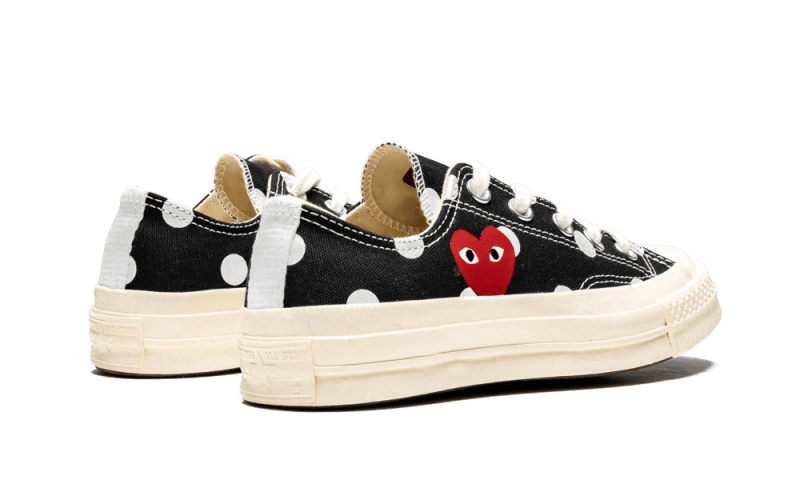 chuck-taylor-all-star-70s-ox-comme-des-garons-play-polka-dot-black-45a6e4
