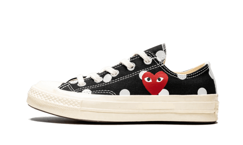 chuck-taylor-all-star-70s-ox-comme-des-garons-play-polka-dot-black-45a6e4