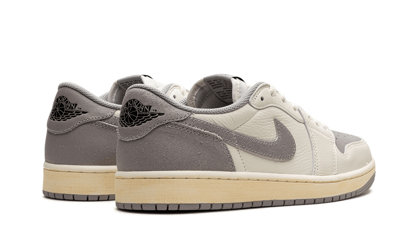 air-jordan-1-retro-low-og-ex-sail-45a6e4