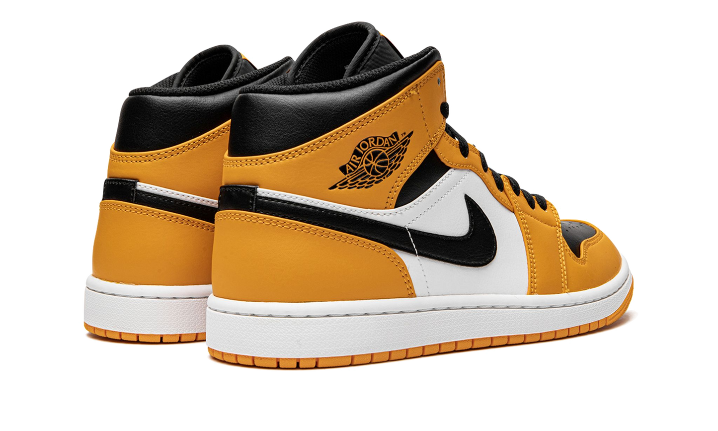 air-jordan-1-mid-taxi-45a6e4