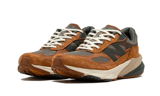 New Balance 990 V6 Carhartt WIP Sculpture Center - M990CH6