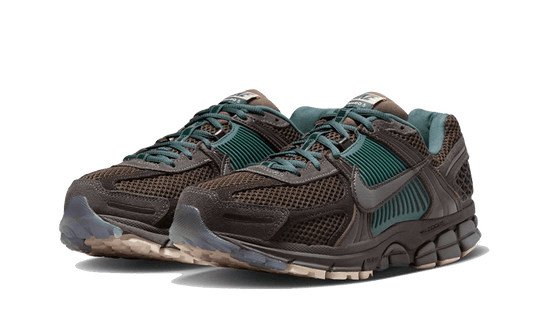 zoom-vomero-5-premium-baroque-brown-45a6e4