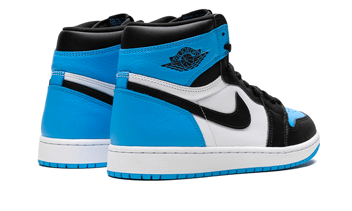air-jordan-1-retro-high-og-unc-toe-2023-45a6e4