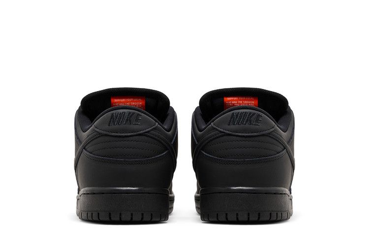 SB Dunk Low Pro Triple Black - FJ1674-001