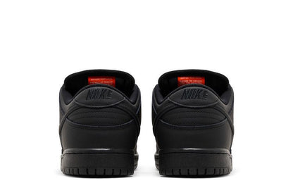 SB Dunk Low Pro Triple Black - FJ1674-001