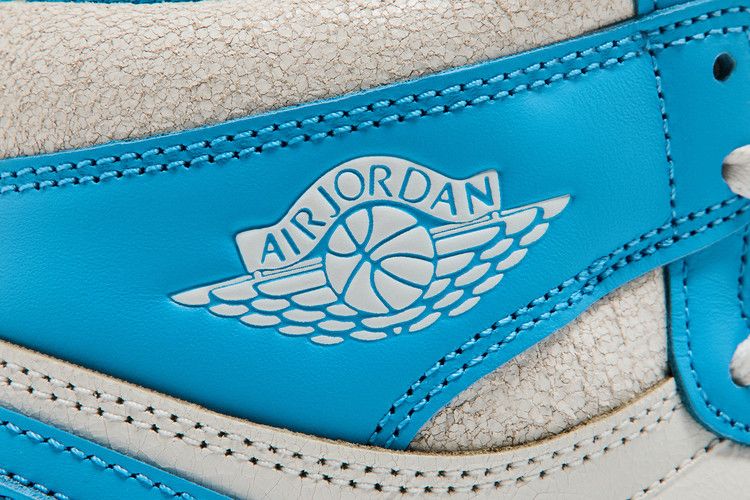 Air Jordan 1 Retro High OG UNC Reimagined - DZ5485-402
