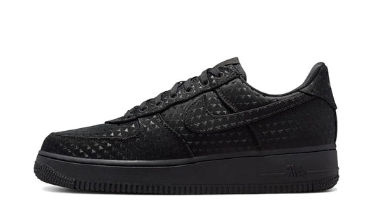Air Force 1 Low Valentine\&s Day Triple Black (2026) - IQ9965-001