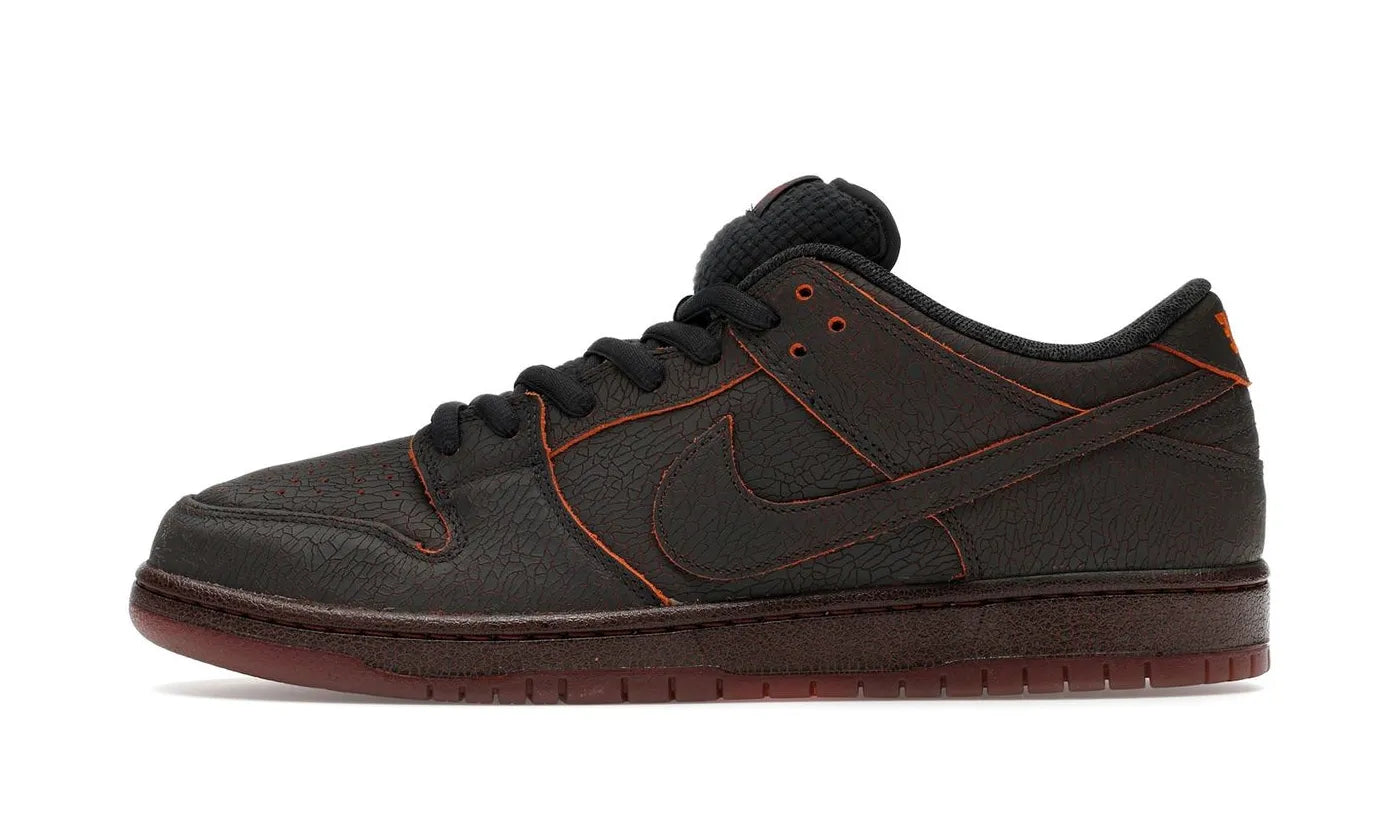 Dunk SB Low Krampus - HV1668-001