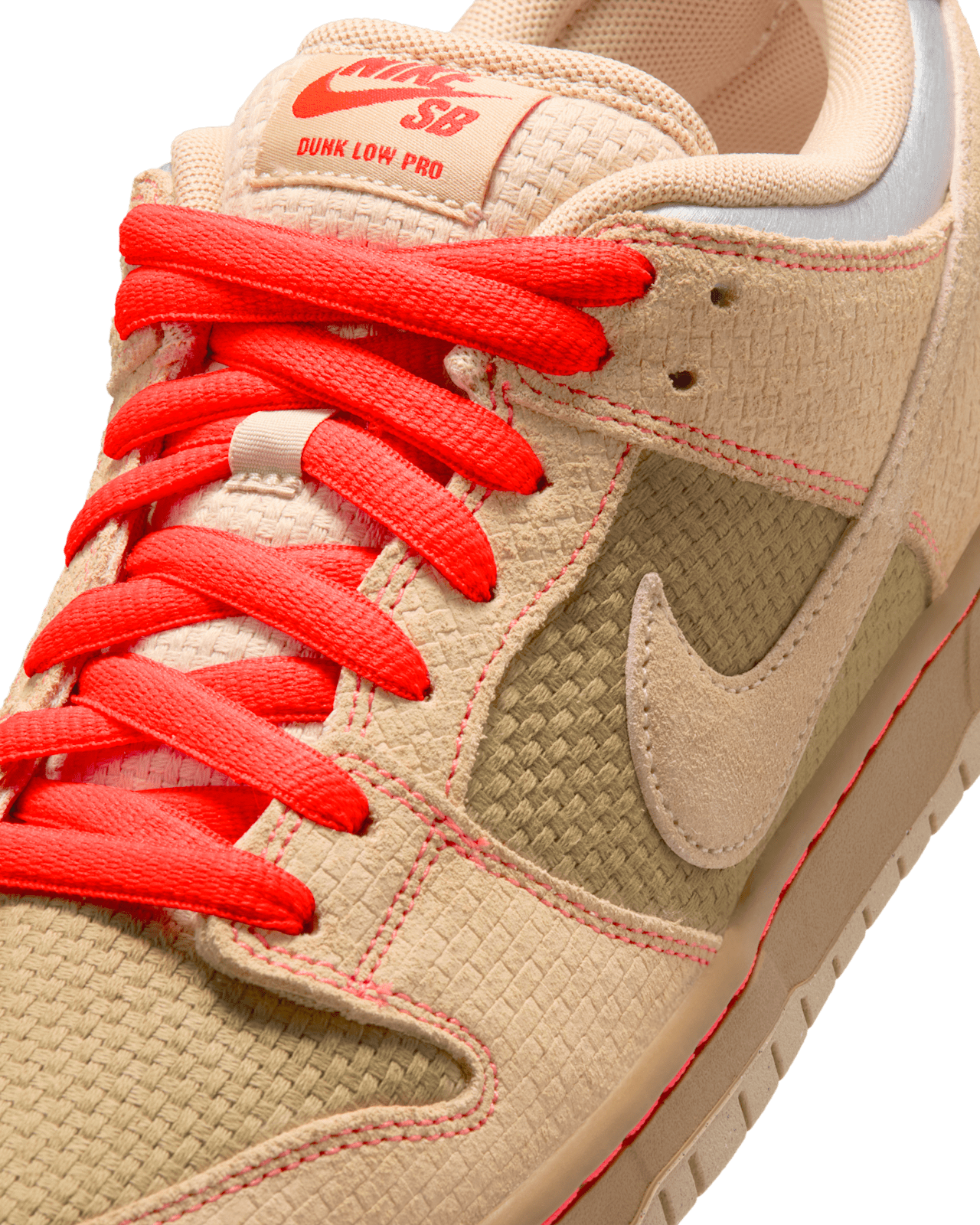 Nike SB Dunk Low 'Songkran' dettaglio suola e materiali