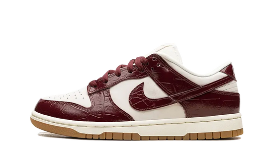 Nike Dunk Low LX Dark Team Red - FJ2260-004