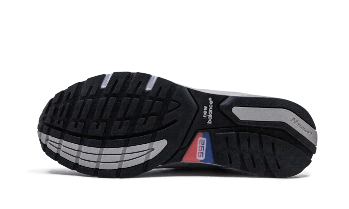 New Balance 990 v5 Black - M990BK5 / GC990BK5