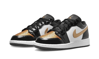 air-jordan-1-low-se-gold-toe-45a6e4