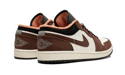 air-jordan-1-low-mocha-45a6e4