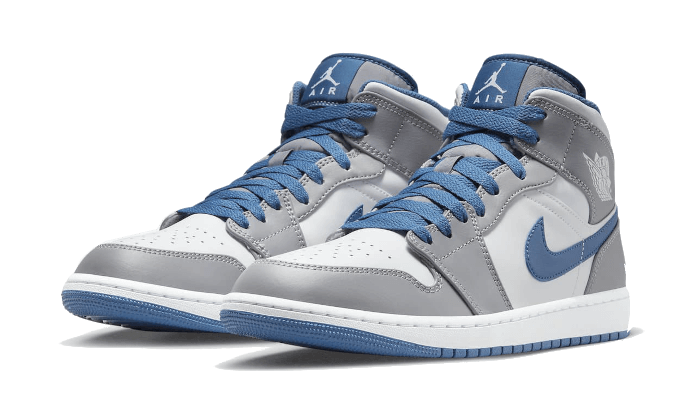 air-jordan-1-mid-true-blue-45a6e4