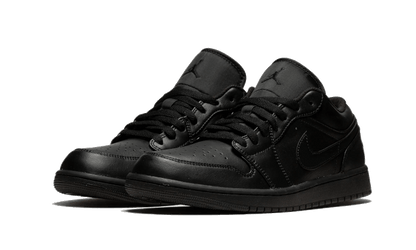 air-jordan-1-low-triple-black-2022-45a6e4