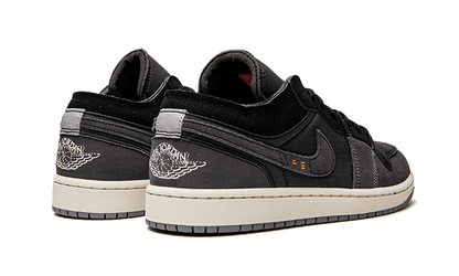 air-jordan-1-low-inside-out-black-45a6e4