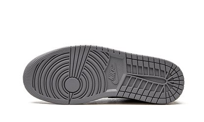 air-jordan-1-low-inside-out-black-45a6e4