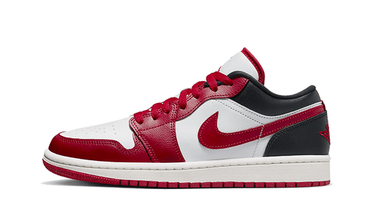 air-jordan-1-low-reverse-black-toe-45a6e4
